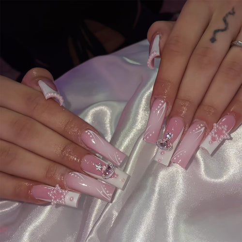 Decorative Press-On Nail Set with Elegant Design Elements Bowlift