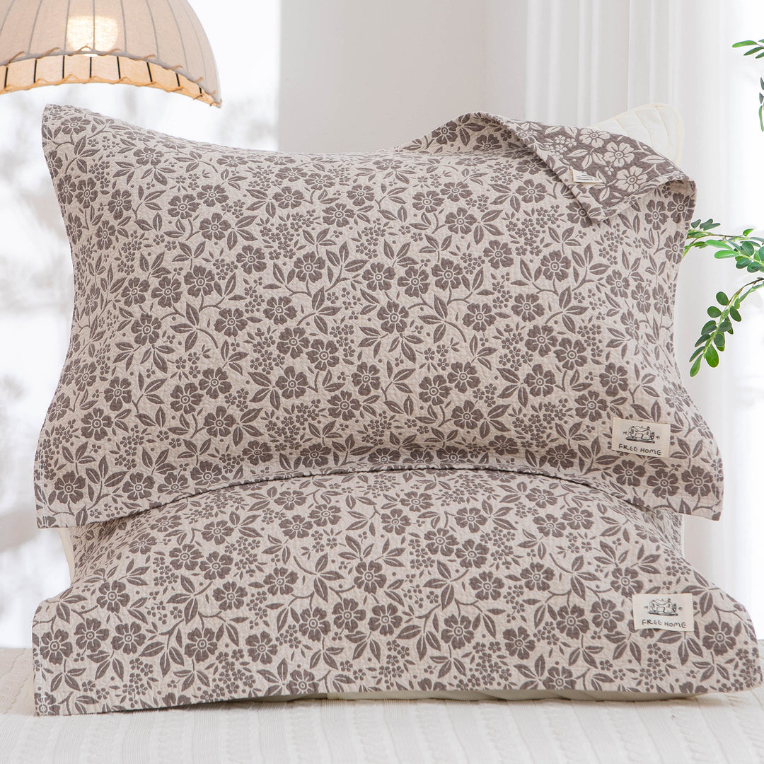 Women's pillowcase with modern checkered pattern Bowlift