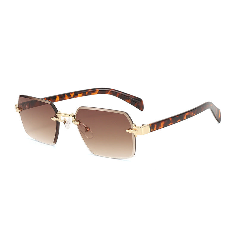 Women's stylish sunglasses with square frame and gradient lenses Bowlift