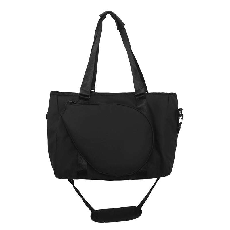 Practical sports and travel bag with ergonomic design Bowlift