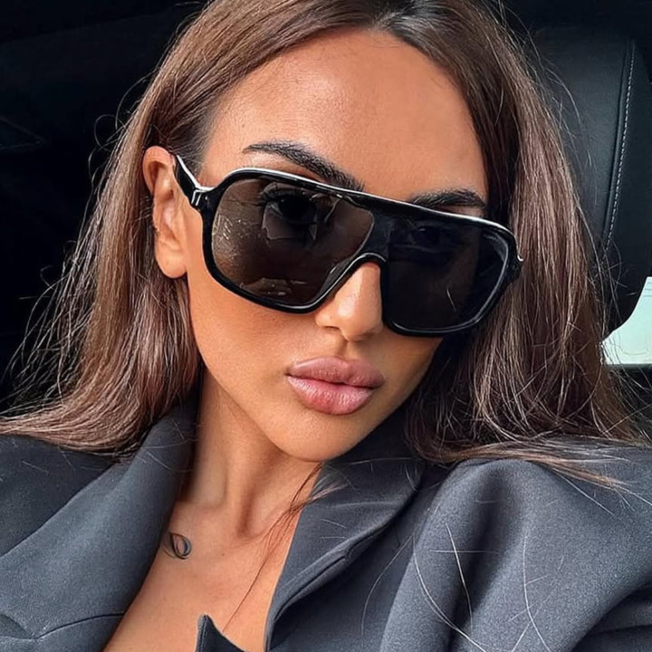 Women oversized sunglasses with wide frame Bowlift