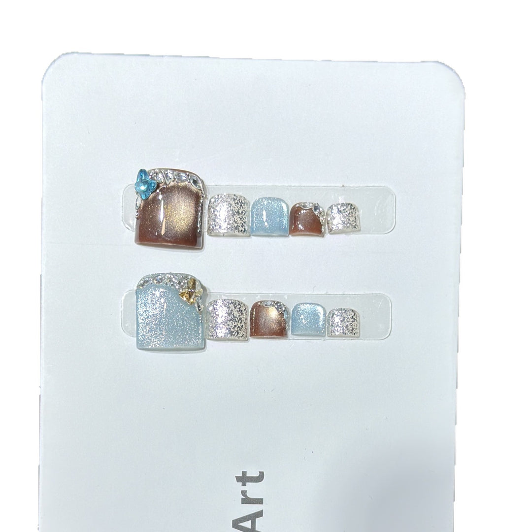 Artistic Nail Art Set with Decorative Elements Bowlift