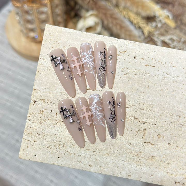Luxury Gothic Press-On Nail Art Set Bowlift