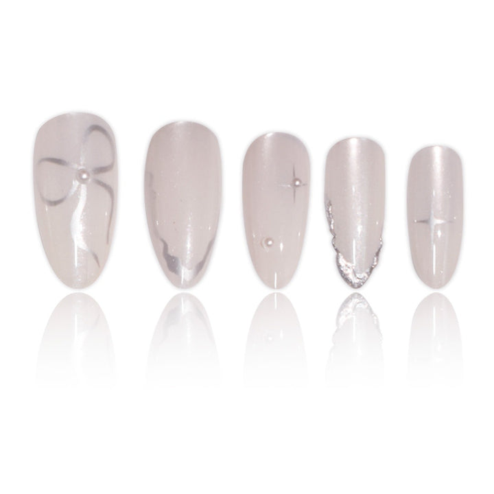 Elegant Stiletto Press-On Nail Art with Glossy Finish Bowlift
