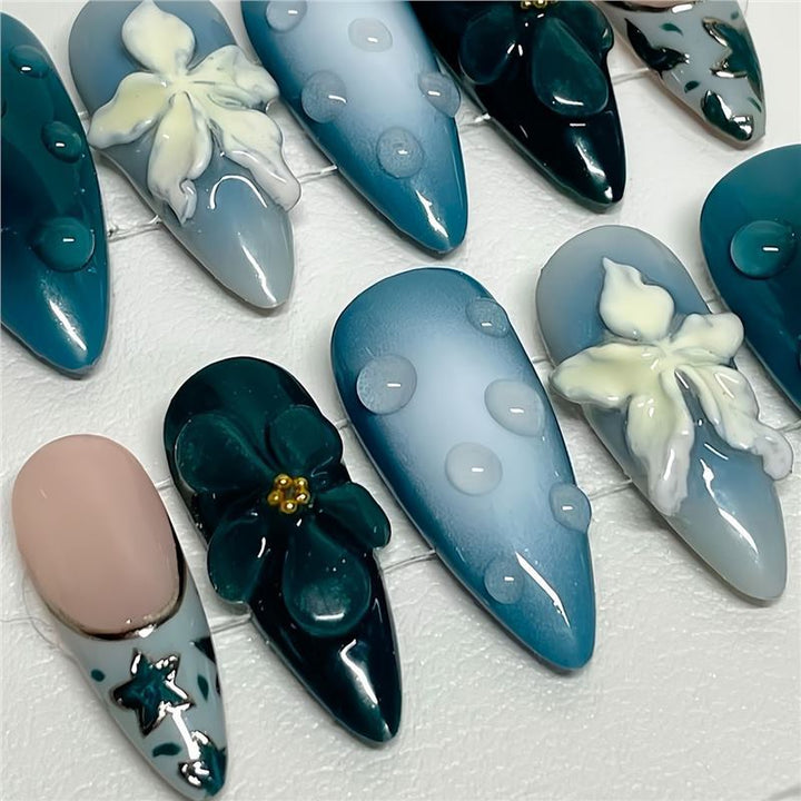 Artistic Cartoon-Themed Press-On Nail Art Set Bowlift