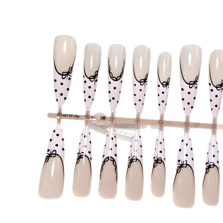 Trendy Nail Art Bowlift