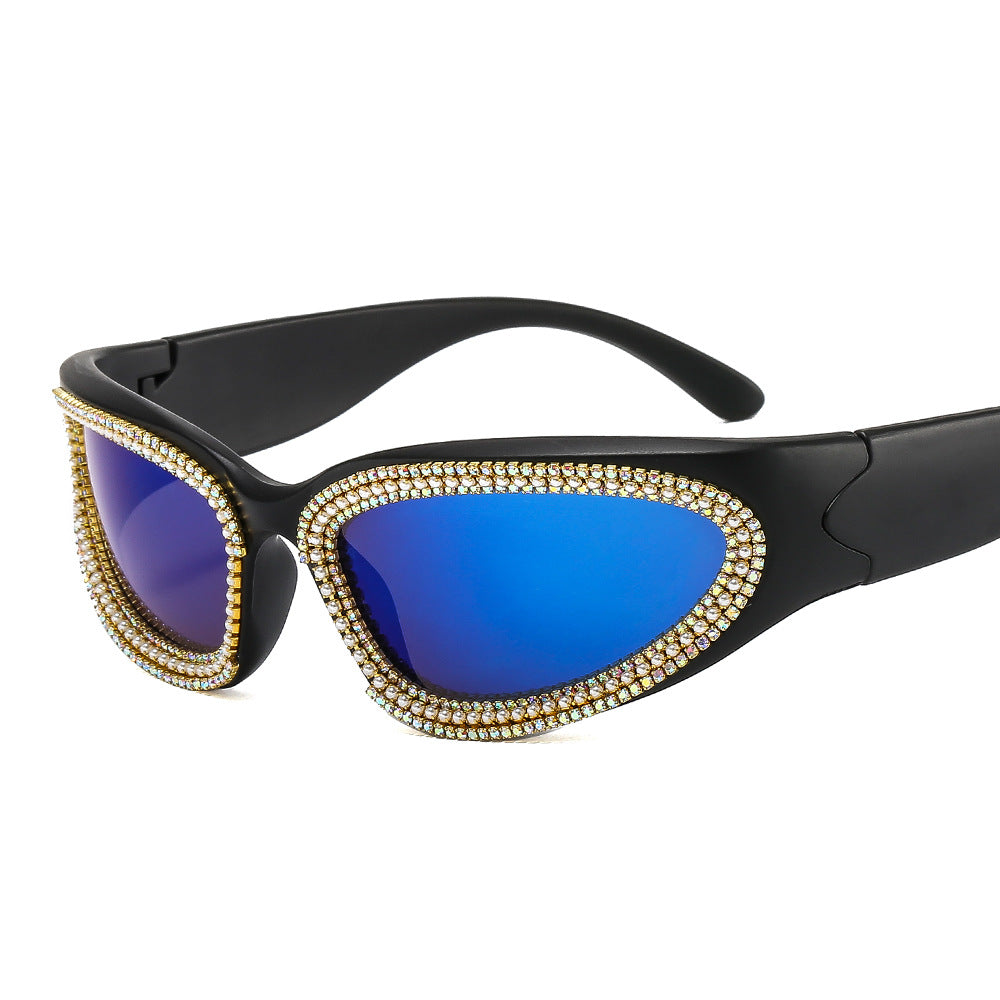 Ladies stylish sunglasses with sparkling crystal frame Bowlift