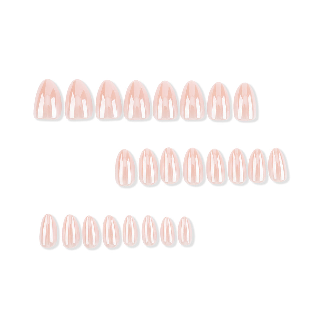 Nail extensions with elegant gloss finish Bowlift
