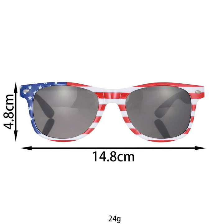 Unisex nan compact Wayfarer sunglasses with polarized lenses and lightweight plastic frame Bowlift