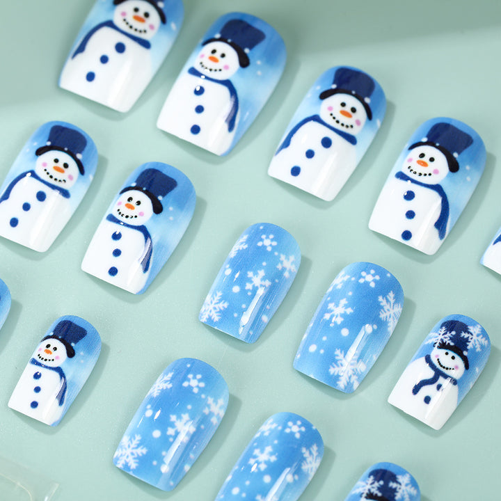 Artificial nails with wintry snowman design Bowlift