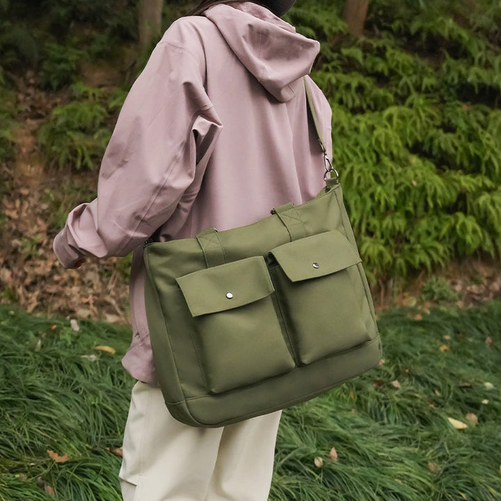 Versatile tote bag with practical exterior pockets Bowlift
