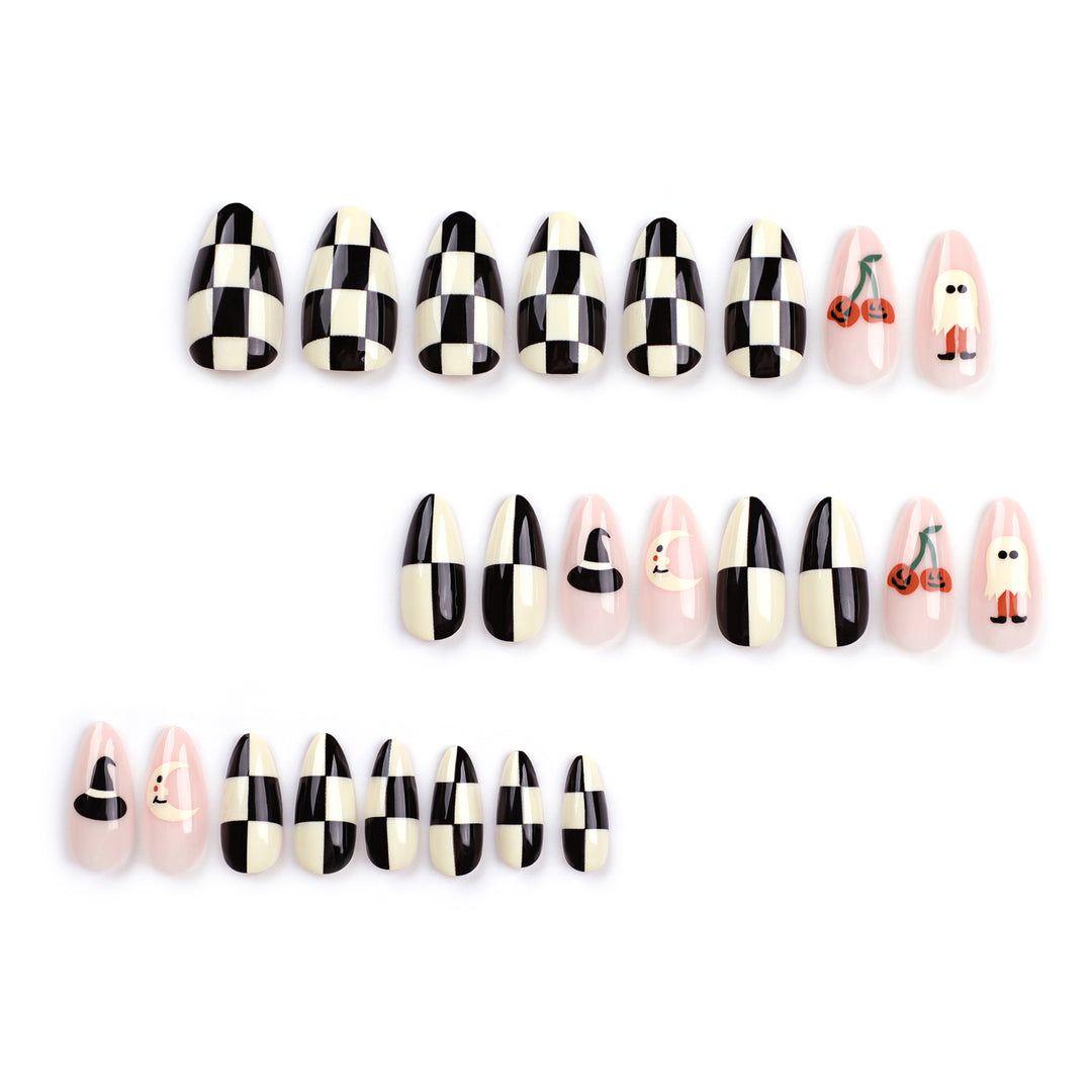 Artificial nail art in Halloween design Bowlift