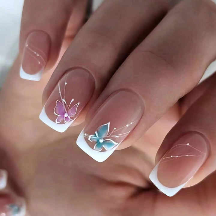 Floral Accent Press-On Nail Art Bowlift