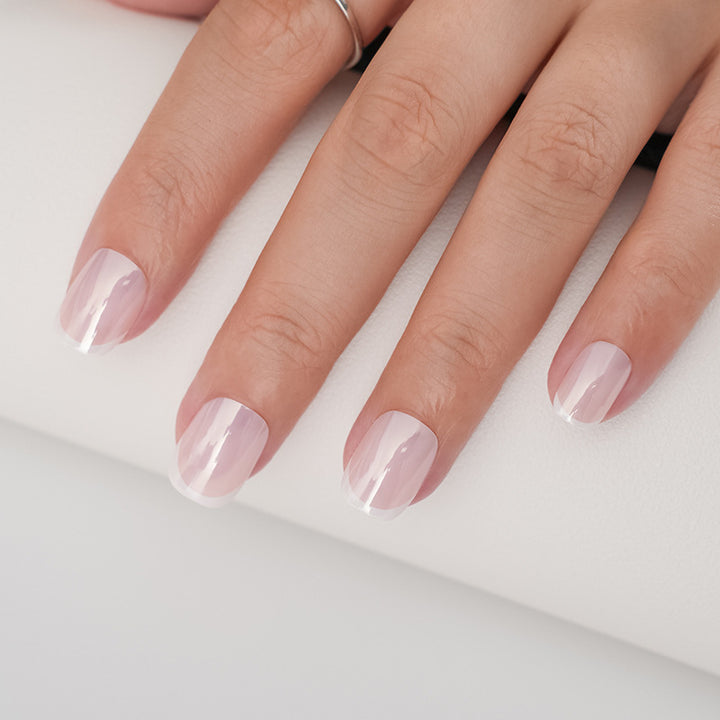 Chic French Tip Press-On Nails Bowlift