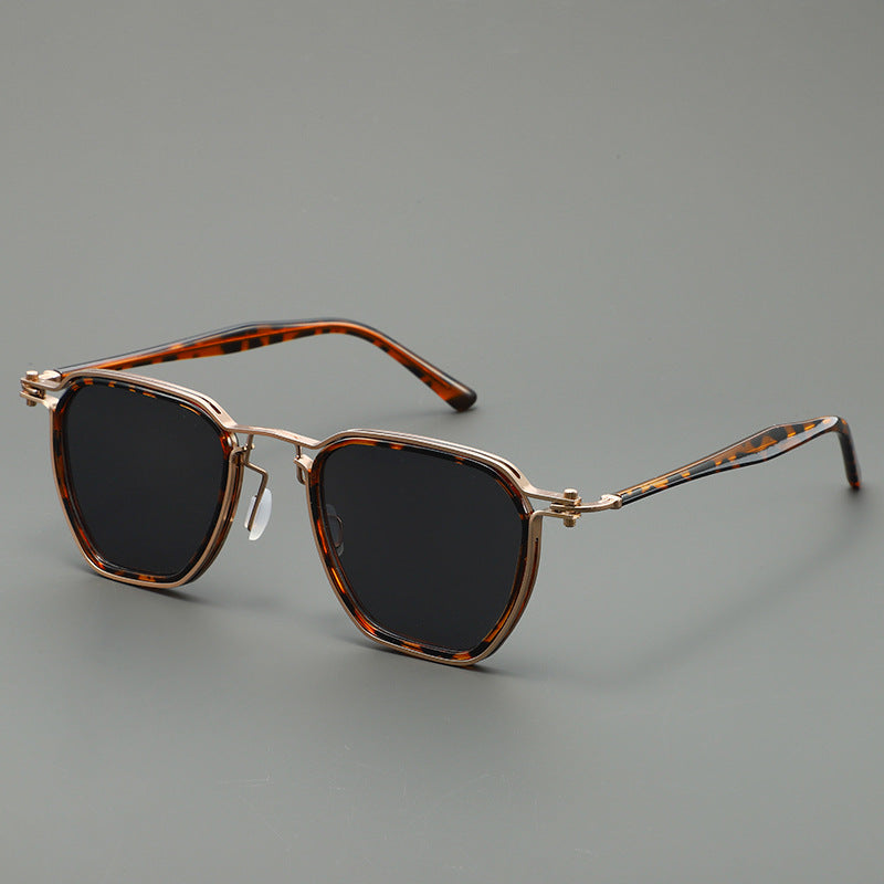Ladies stylish sunglasses with angular design and UV protection Bowlift