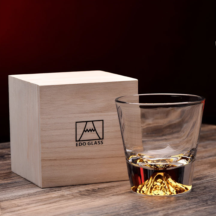 Whiskey glasses with Mount Fuji design – Elegant set for connoisseurs | Bowlift