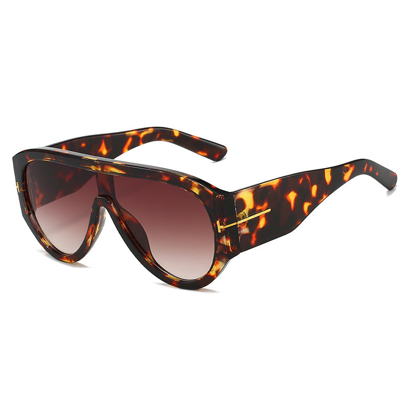 Women's fashionable sports sunglasses with high-quality UV protection and sturdy frame Bowlift