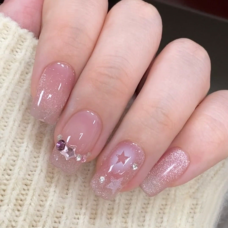 Glittering star motif artificial nails Bowlift