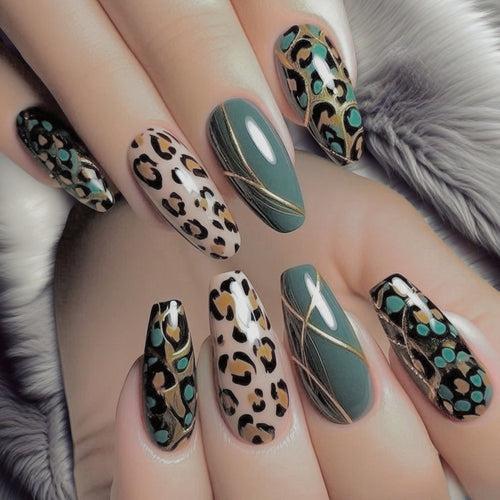 Creative artificial nails in modern animal print design Bowlift