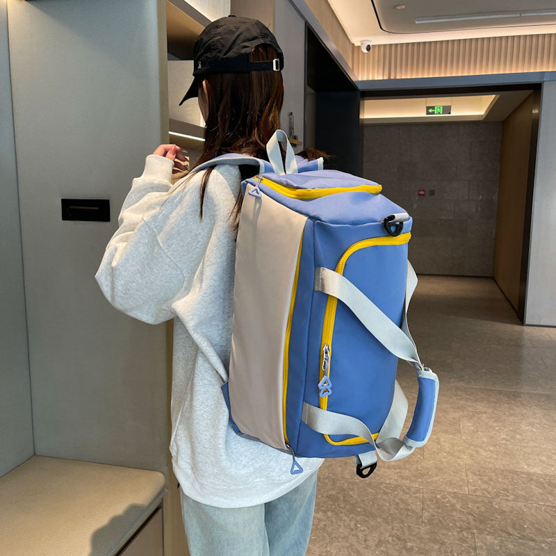 Sporty and Versatile Travel Bag with Multiple Compartments Bowlift