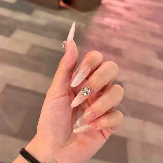 Glamorous Stiletto Press-On Nail Design Bowlift