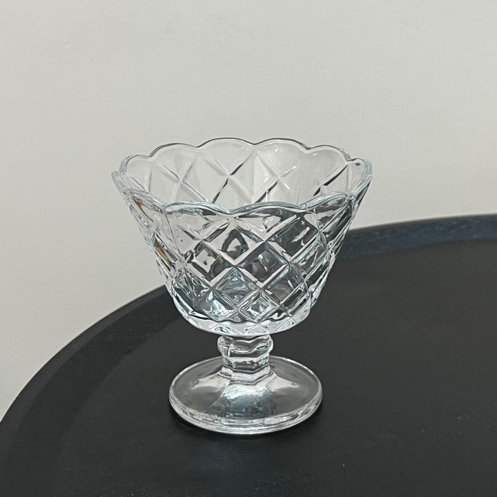 Footed Cut Crystal Compote Serving Bowl with Diamond Pattern Bowlift