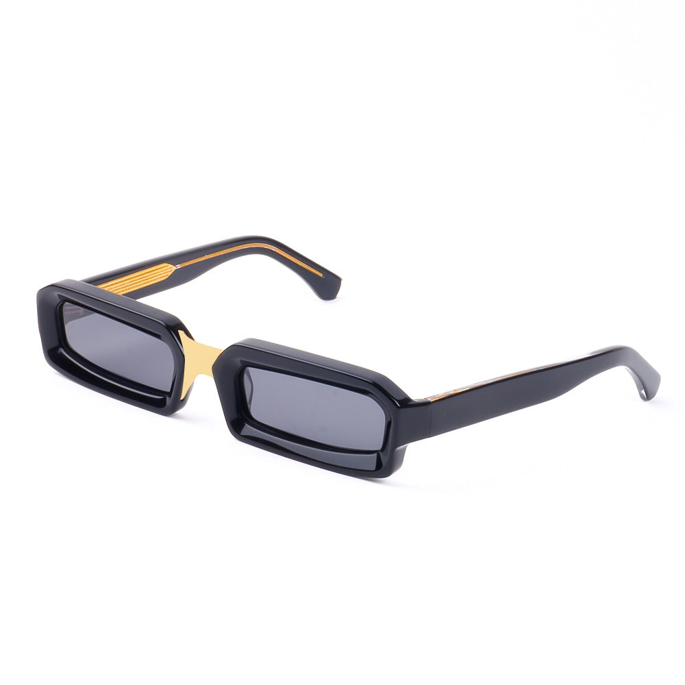 Women's stylish sunglasses in a modern rectangular design with a comfortable frame Bowlift