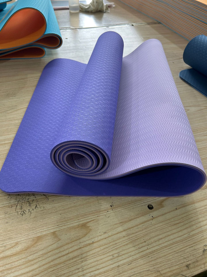Non-slip fitness yoga mat with double cushioning Bowlift
