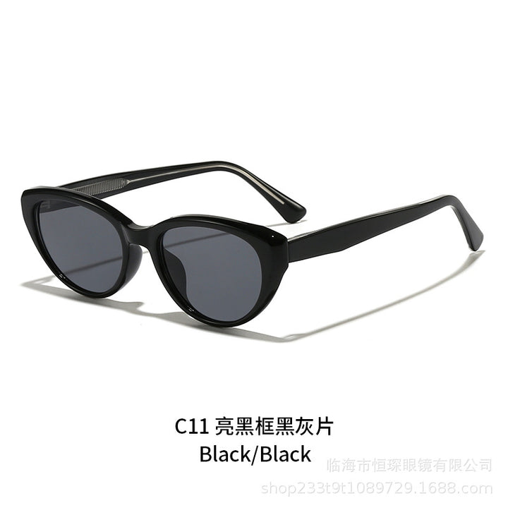 Women's Cat-Eye Sunglasses with high-quality, transparent frame and UV protection Bowlift