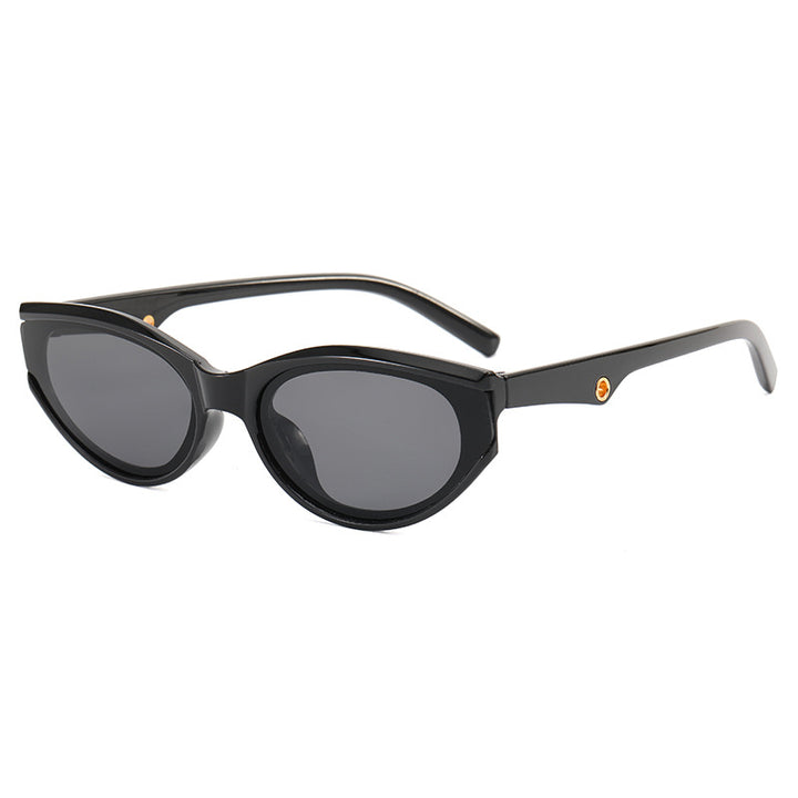 Ladies Cat-Eye Sunglasses in Elegant Design Bowlift