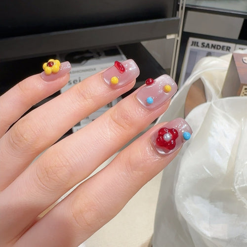 Artistic Press-On Nail Design Bowlift