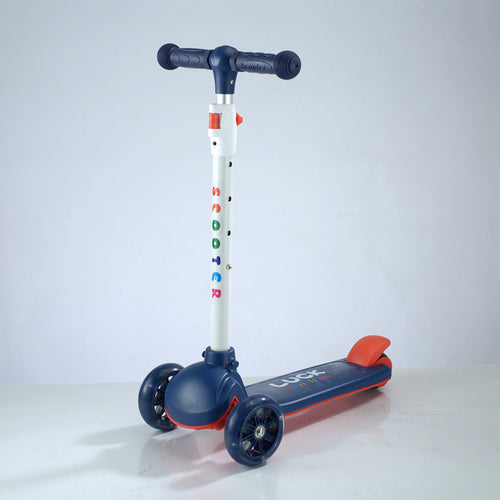 Sturdy Three-Wheel Kick Scooter Bowlift