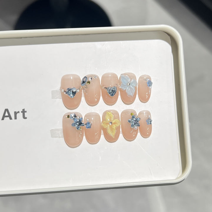 Artistic Floral Press-On Nail Tips Bowlift