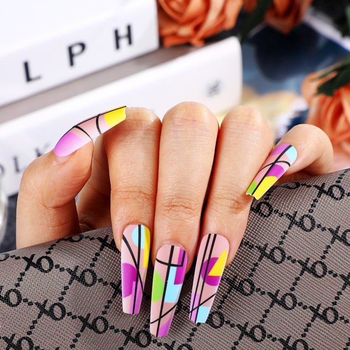 Artificial nails in modern geometric design Bowlift