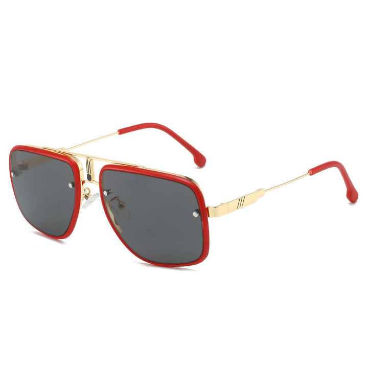 Women's fashionable oversized sunglasses with gold accents Bowlift