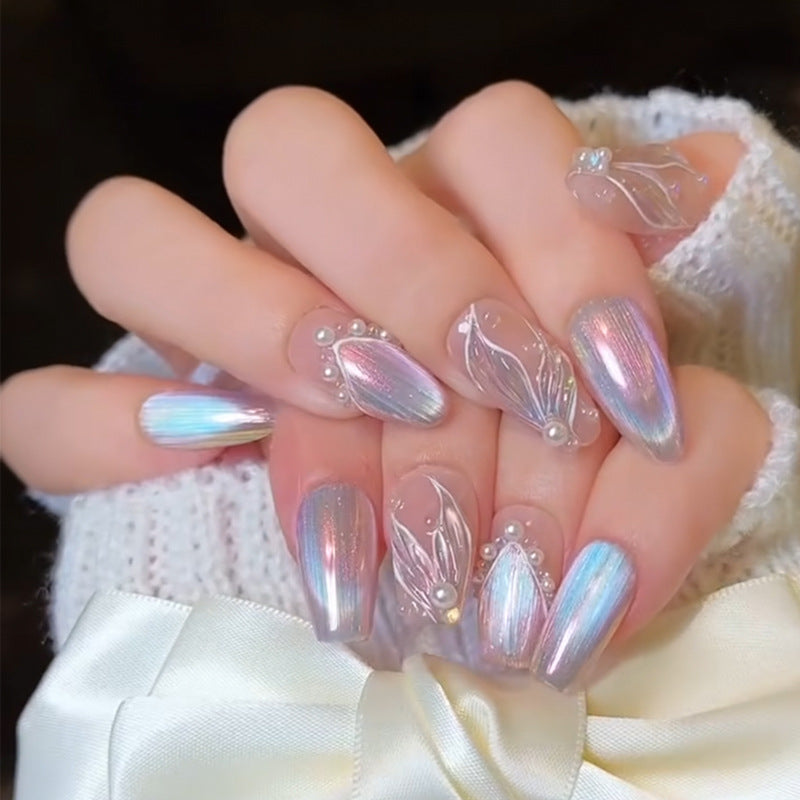 Glamorous Rhinestone Nail Art Bowlift