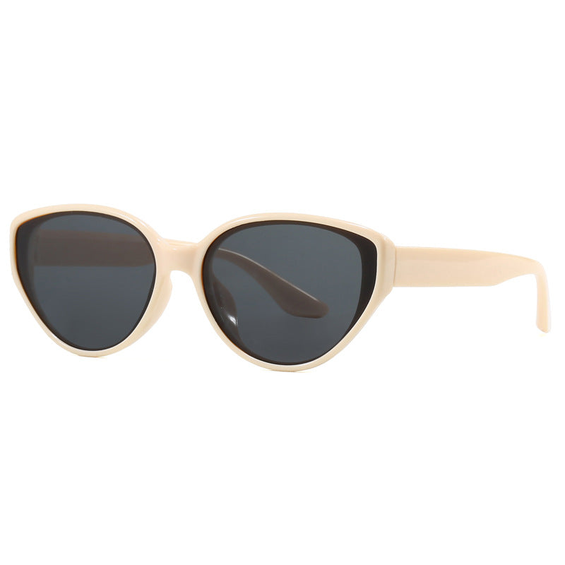Women Cat-Eye Sunglasses with Modern Design Bowlift