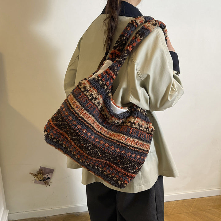 WoBohemian Knit Hobo Bag Bowlift