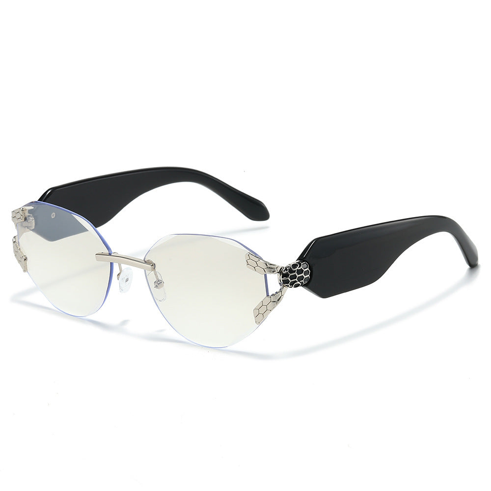 Elegant Cat-Eye Sunglasses with Unique Design Bowlift