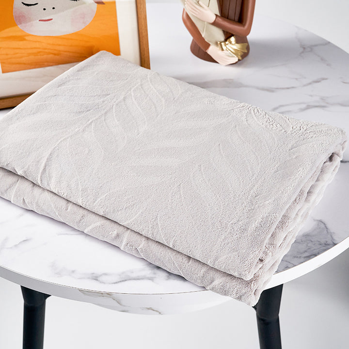 Cozy Fleece Throw Blanket