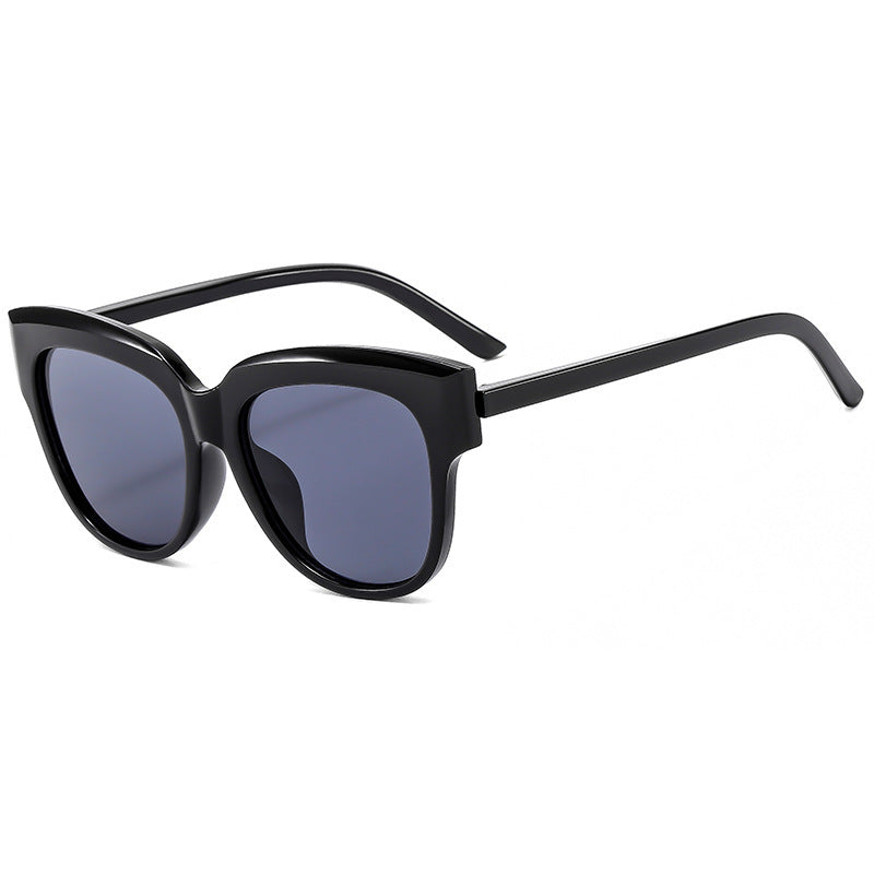 Women's fashionable cat-eye sunglasses with trendy plastic frame Bowlift