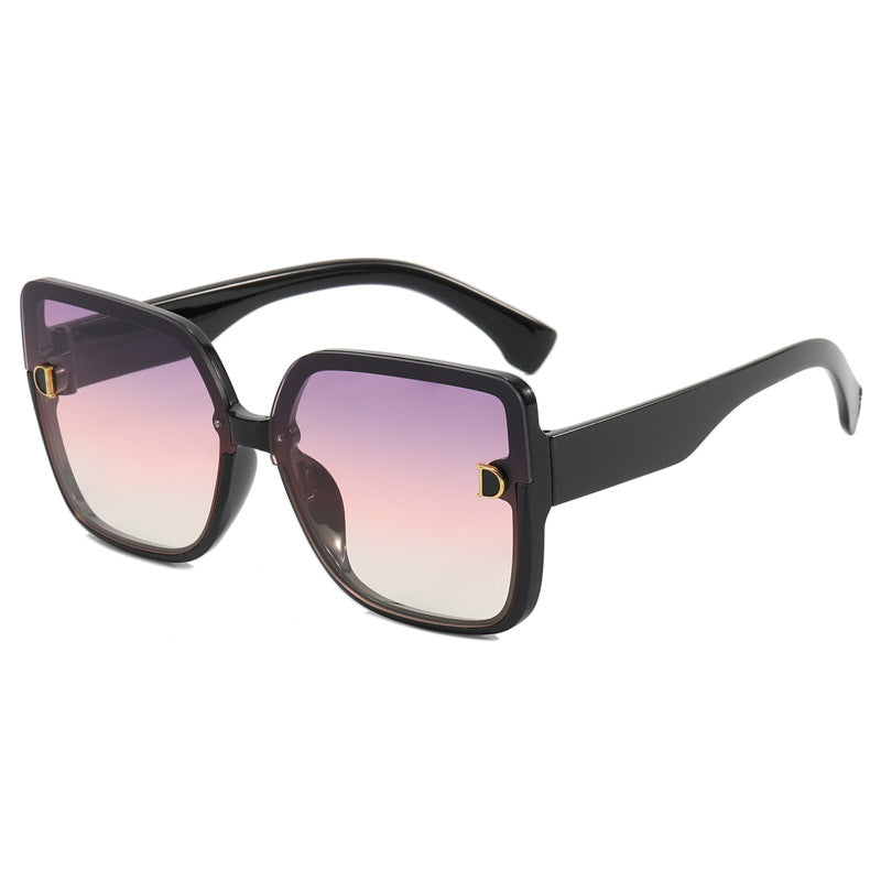 Women's trendy square sunglasses in minimalist design Bowlift