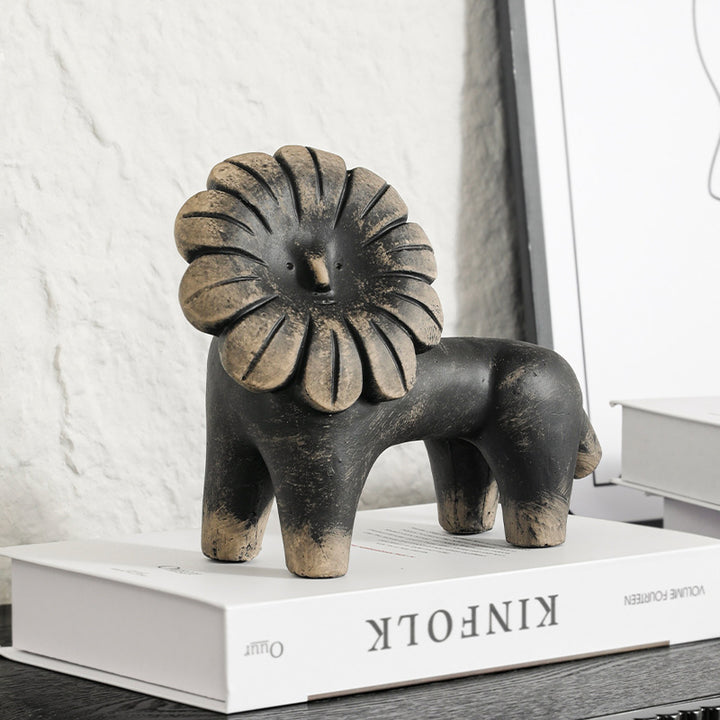 Artistic Lion Figurine Sculpture