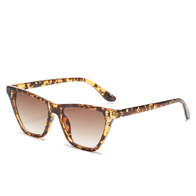 Women's Cat-Eye Sunglasses with Innovative Transparent Frame Bowlift