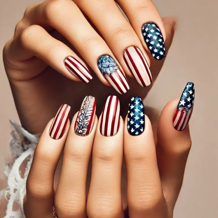 Creative artificial nails with patriotic design Bowlift