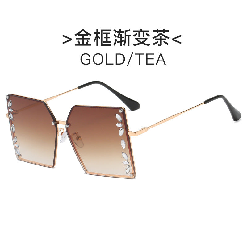 Women's futuristic sunglasses with striking hexagonal frame and high-quality glitter accents Bowlift