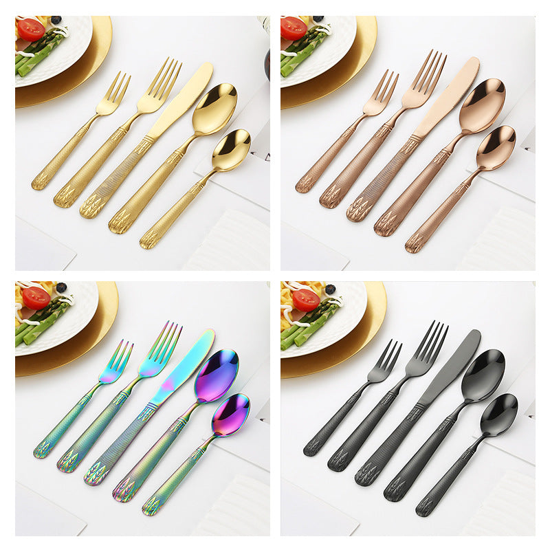 Elegant teaspoon with artistic handle design Bowlift
