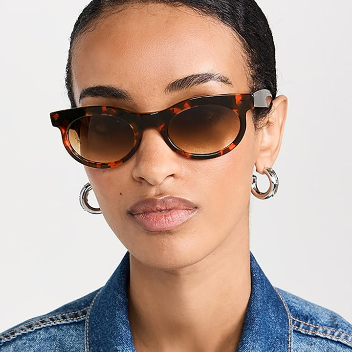 Women trendy sunglasses with stylish design made of durable plastic Bowlift