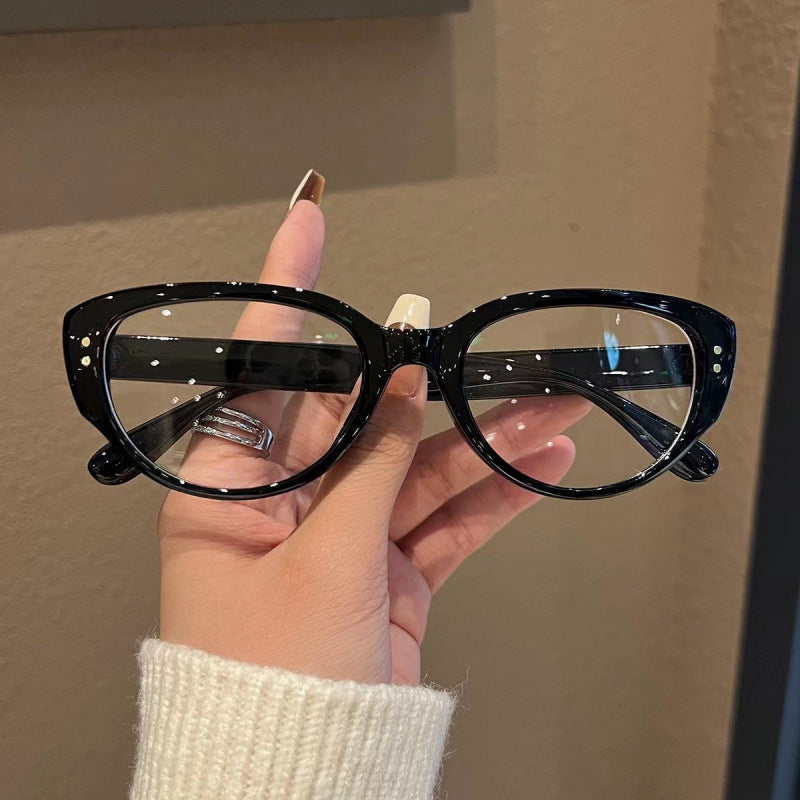 Stylish Cat-Eye Glasses Bowlift