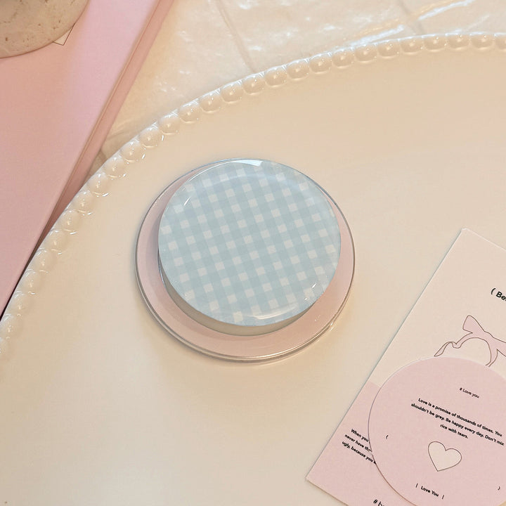 Practical glass coaster with checkered pattern Bowlift